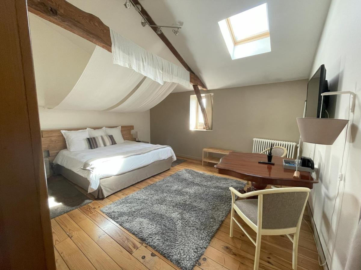 Le St Vincent Hotel Roquefort  Buitenkant foto