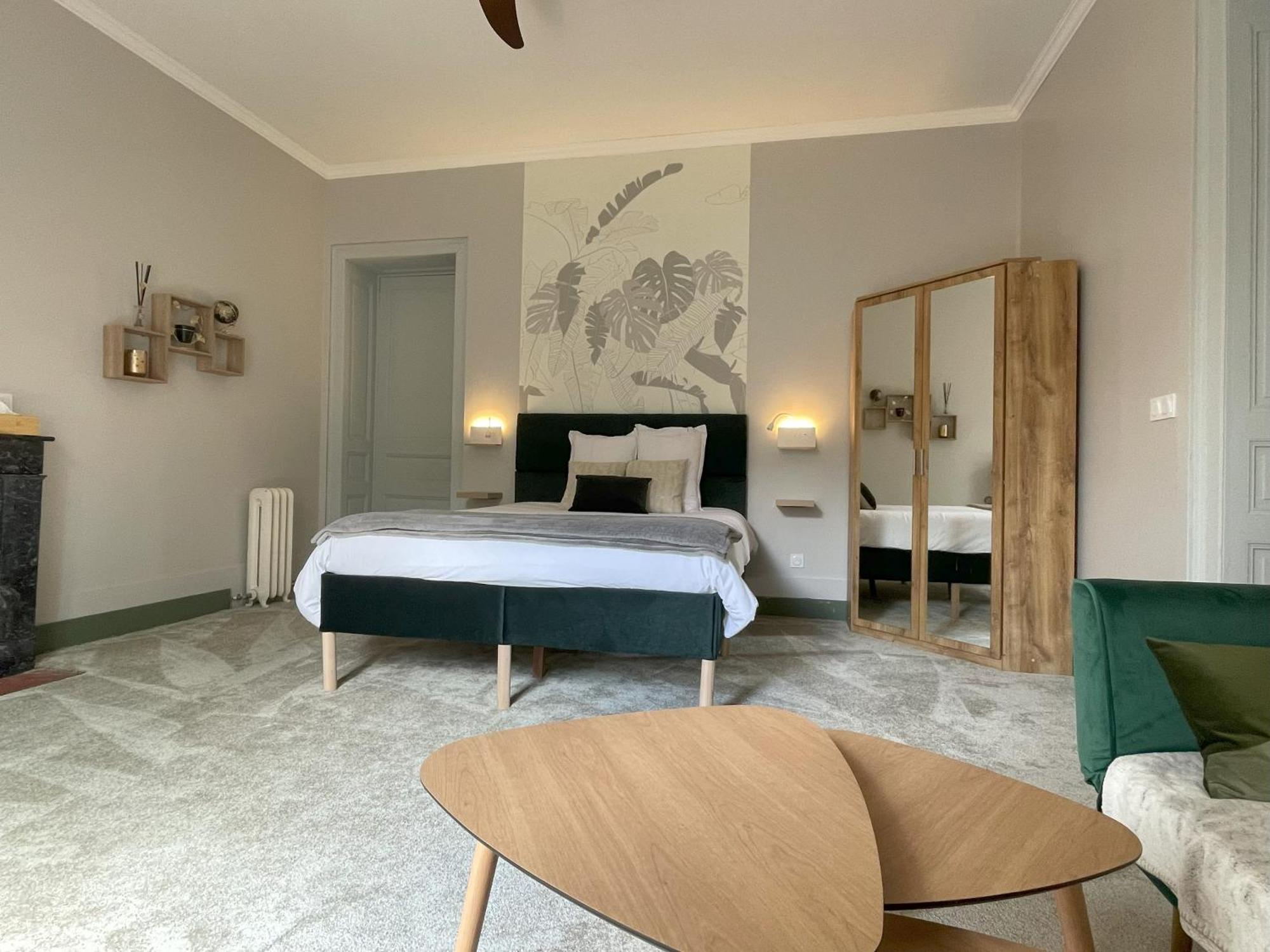 Le St Vincent Hotel Roquefort  Buitenkant foto