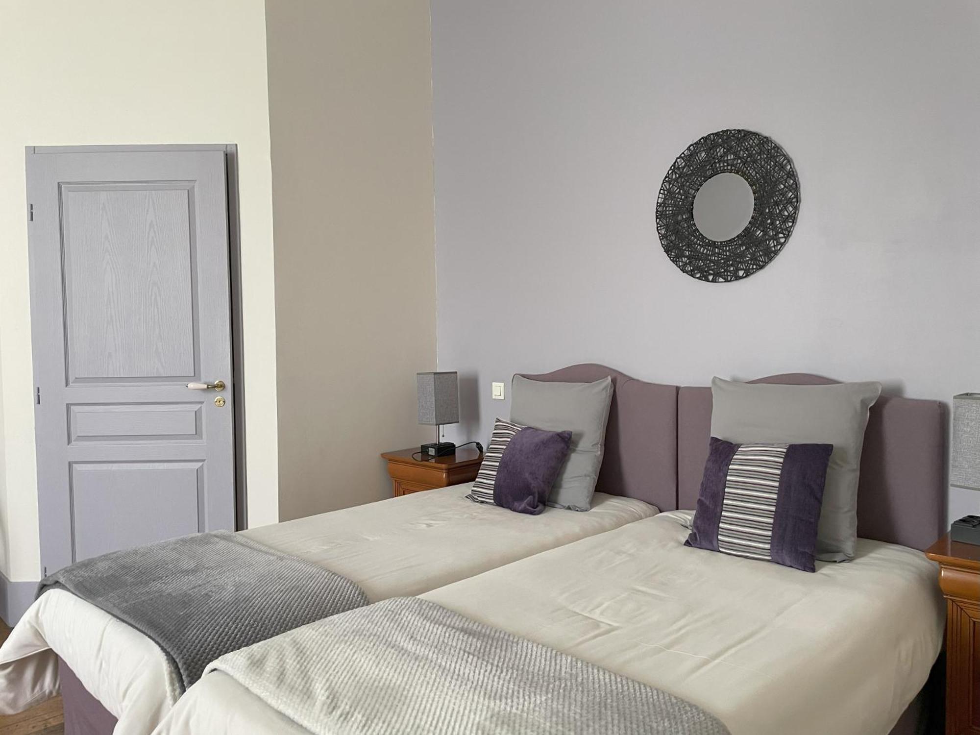 Le St Vincent Hotel Roquefort  Buitenkant foto